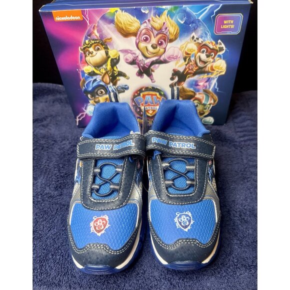 Nickelodeon Paw Patrol Kids Light-Up Sneakers Size 1 With Box - Picture 1 of 5